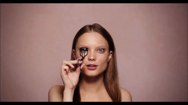 Как_сделать_прическу_прическа_для-блондинок смотреть онлайн