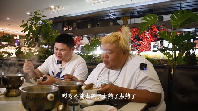 猴哥做客太原，大胖安排398一位的海鲜自助餐，好久没吃这么过瘾了！【胖猴仔】