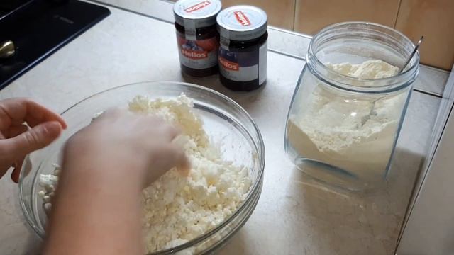 Влог: Готовим ОЧЕНЬ вкусные сырники/Покупка продуктов /Пицца/На что я могу смотреть часами ? смотреть онлайн