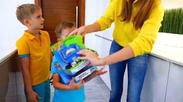 #Влад и Никита#