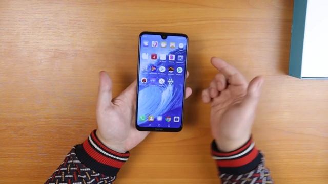 Huawei Honor 8X Max вне конкуренции - ПОЛНЫЙ ОБЗОР Уже не смартфон, но и не планшет! смотреть онлайн