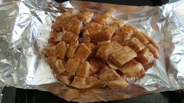Сочный окорок по домашнему. Juicy ham at home. смотреть онлайн