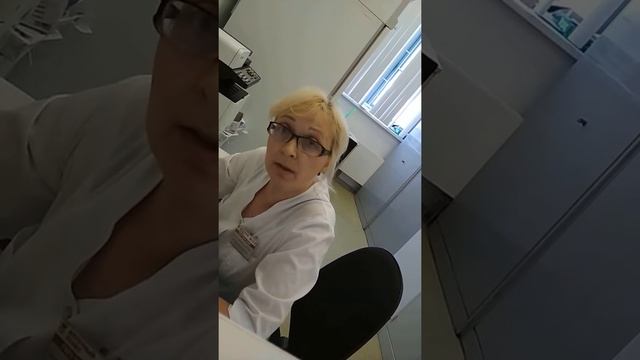 Вот так в аптеке ДЦ5 филиал 6 обслуживают льготников. смотреть онлайн