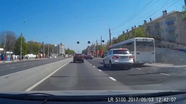 Опасное вождение автомобиля Липецк пл.Героев смотреть онлайн