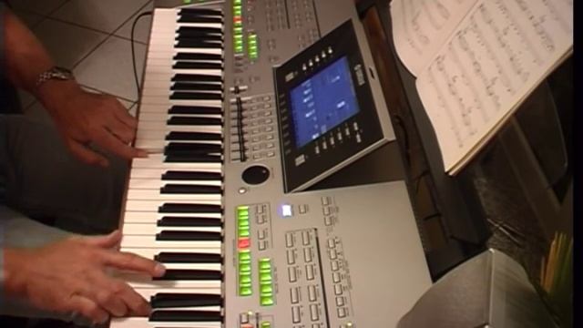 Samba Pa Ti (Santana) auf Yamaha Tyros смотреть онлайн