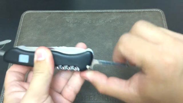 Victorinox Hercules : обзор и мой опыт