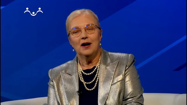 Умный язык - умный народ. Над чем смеются русские смотреть онлайн