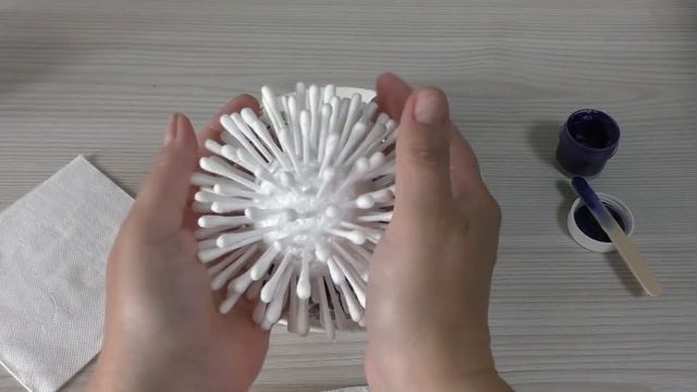 Как сделать ШАР - ЦВЕТОК из ВАТНЫХ ПАЛОЧЕК своими руками // ПОДАРКИ и ПОДЕЛКИ // МК смотреть онлайн