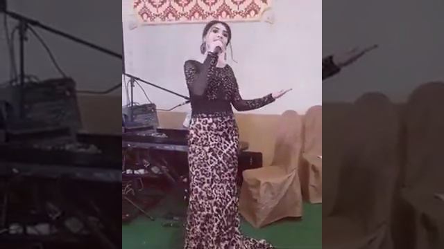 Цыганка поёт свою любимую песню смотреть онлайн
