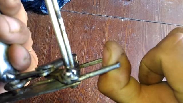 Новый вид самодельного захвата рамок, пчеловодам пригодится смотреть онлайн