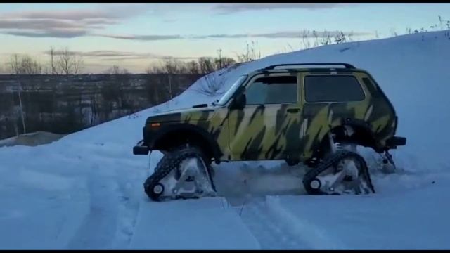 Нива на гусеницах.. Бронто смотреть онлайн