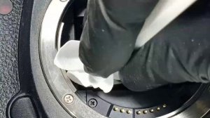 чистим сенсор,зеркало,фокусировочный экран,шахту на canon 5d mark iii