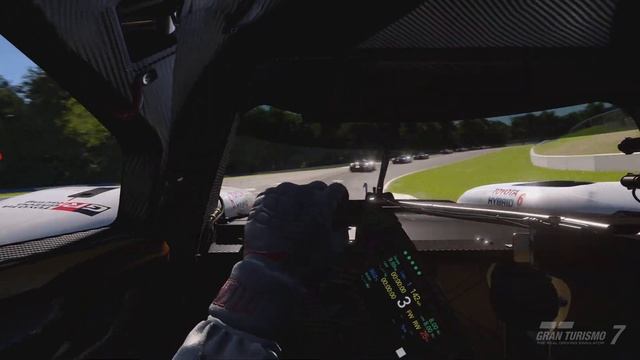 Toyota TS050 - Hybrid 2016 смотреть онлайн