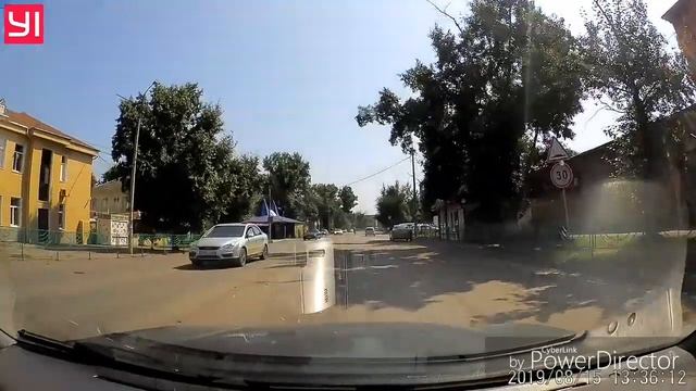 Менты нарушают ПДД. Черногорск Хакасия смотреть онлайн