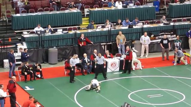 Brenden - 2011 State Wrestling Tournament - 103# weight class - Consolation round 2 смотреть онлайн