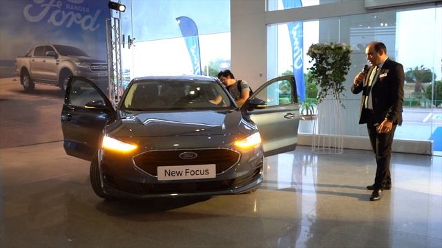 Conférence de presse de lancement de la Ford Focus restylée en Tunisie смотреть онлайн
