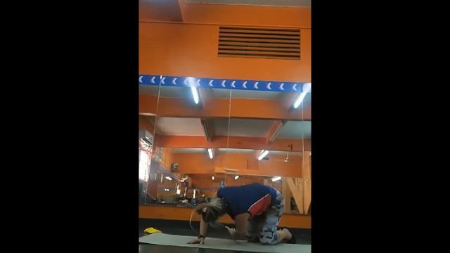 Stretching 11 - Profe Monica Estevez смотреть онлайн