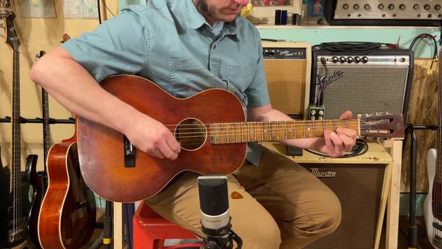 1920s Oscar Schmidt FHCM parlor guitar смотреть онлайн