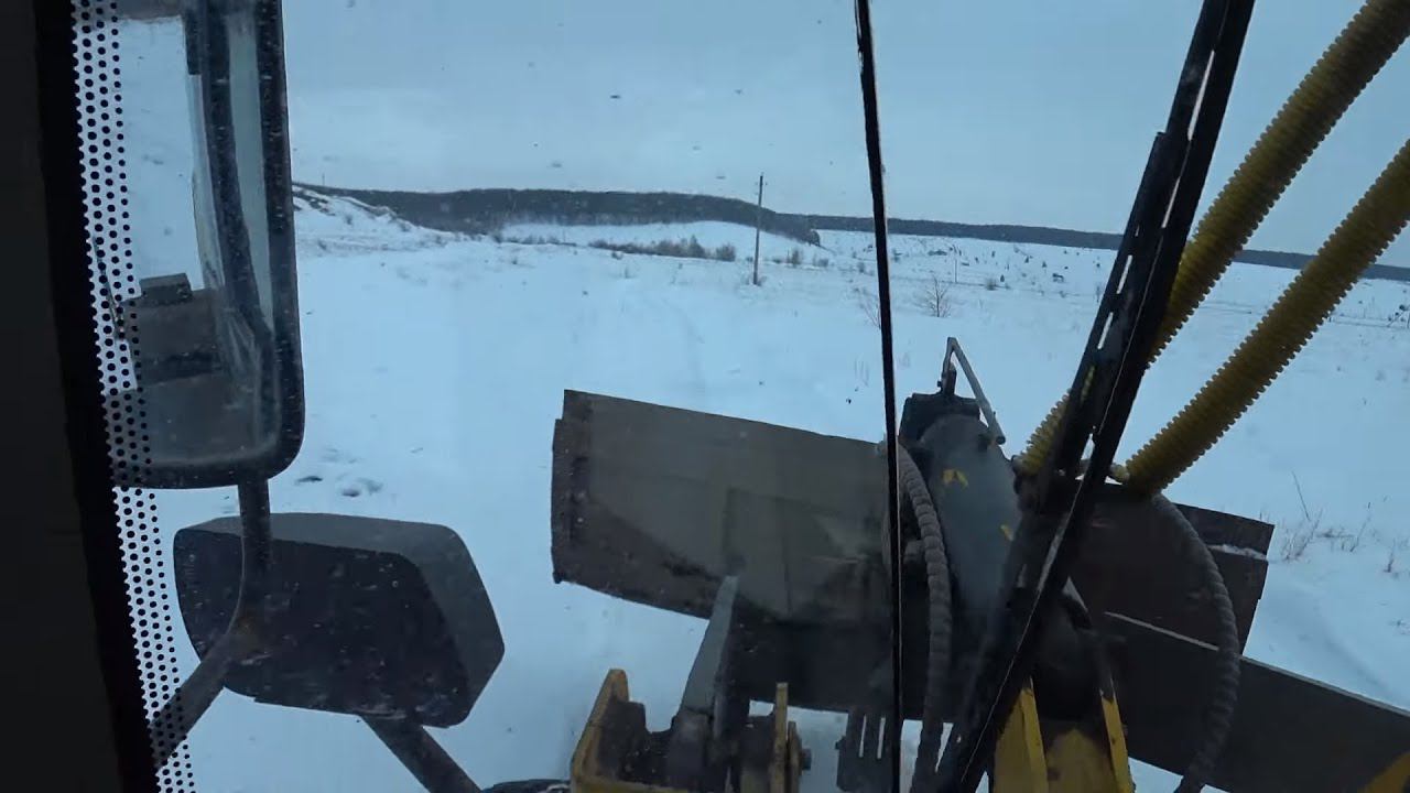 КАТИМ ЗА ВОДОЙ НА ПОГРУЗЧИКЕ И ВДРУГ ОН ЗАГЛОХ...СЕЛИ АКУМЫ !)))) смотреть онлайн