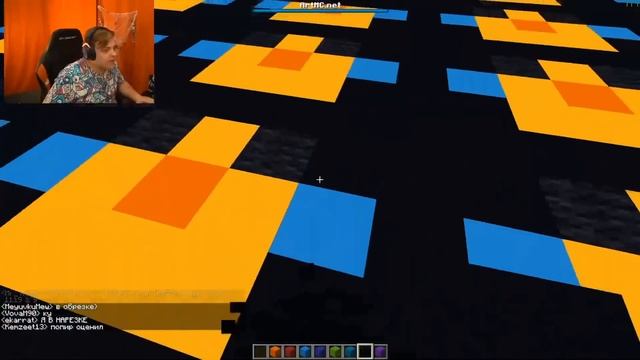 Пятёрка Играет в Пиксель Батл в Майнкрафте смотреть онлайн