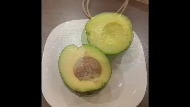 Как дозреть авокадо от @avocado_fruits! смотреть онлайн