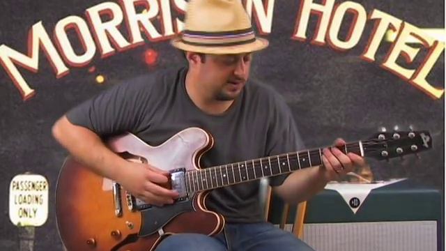 The Doors - Roadhouse Blues - Jim Morrison - Guitar Lesson - How to play on guitar смотреть онлайн