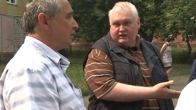 Мэр Красноярска Эдхам Акбудатов посетил с инспекцией Ленинский район смотреть онлайн