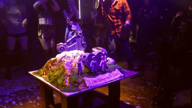 НВ Сталинград на праздновании 55 летия Александра Хирурга смотреть онлайн