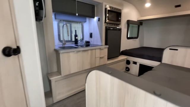 2021 Winnebago Hike 170S - Walkthrough смотреть онлайн