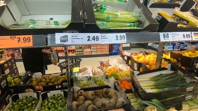Сколько денег нужно в месяц на продукты в Польше. Цены на жизнь в Польше. Расходы в Польше на месяц смотреть онлайн