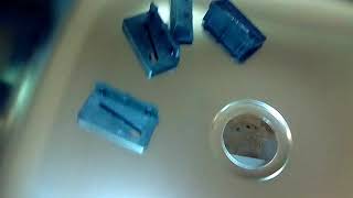 Как установить мойку из нержавейки на тумбу на кухне с помощью угоолков. смотреть онлайн