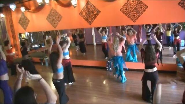 Bellydance Online Classes with BellyUp & Powhow! смотреть онлайн