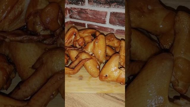 СВОИМИ СЛОВАМИ... ИНСТРУКЦИЯ ДЛЯ НАЧИНАЮЩИХ! КОПТИЛЬНЯ МОСКИТ Москитовское качество копчения смотреть онлайн