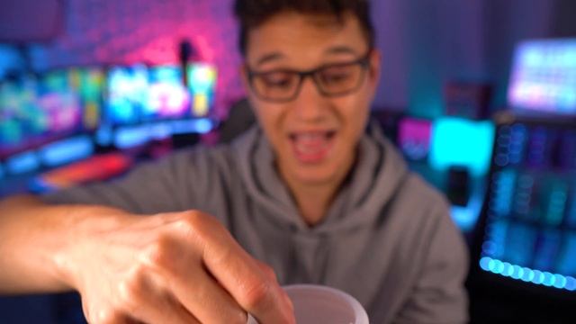 New Sour Sub Rug GFUEL Flavor Review! смотреть онлайн
