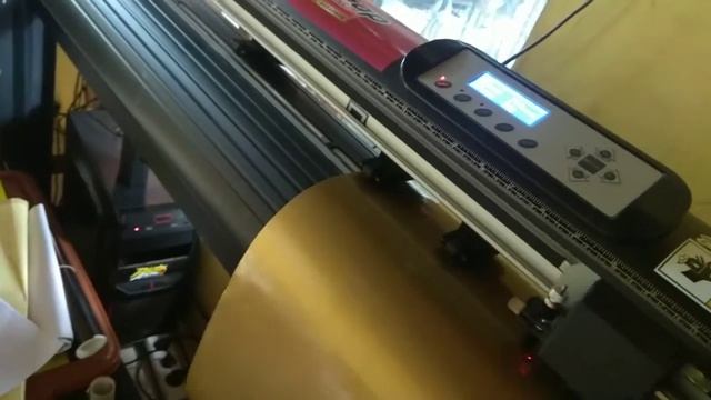 Cutting Sticker Oracal смотреть онлайн