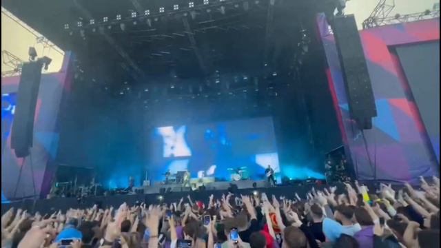 CONCERT VLOGS - SAM FENDER AND BLUR *Dublin* смотреть онлайн