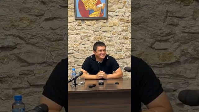 Ахра Авидзба о политиках, бизнесменах и политической ситуации смотреть онлайн