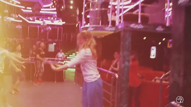 Zumba®Gold/РОЖДЕСТВЕНСКИЕ ВСТРЕЧИ/1080h. смотреть онлайн