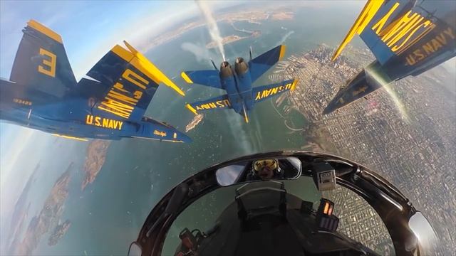 They're Breathtaking! U.S. Navy Blue Angels Aerobatic Team смотреть онлайн