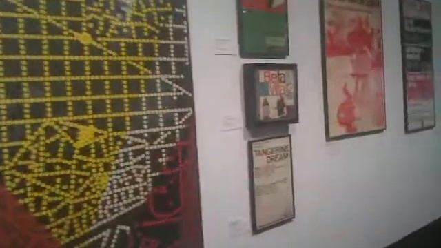 barcelona, helvetica font exhibition смотреть онлайн