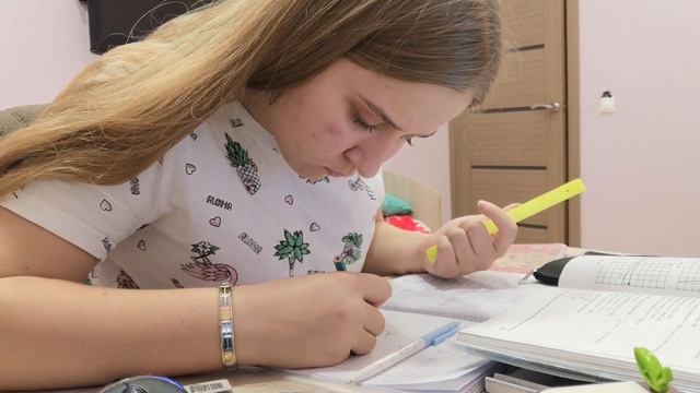 МОЙ ВЕЧЕР ПОСЛЕ ШКОЛЫ/КАК Я ДЕЛАЮ УРОКИ?/9 КЛАСС/МОЙ ОБЫЧНЫЙ ДЕНЬ/ЧТО Я ДЕЛАЮ ПОСЛЕ ШКОЛЫ? смотреть онлайн