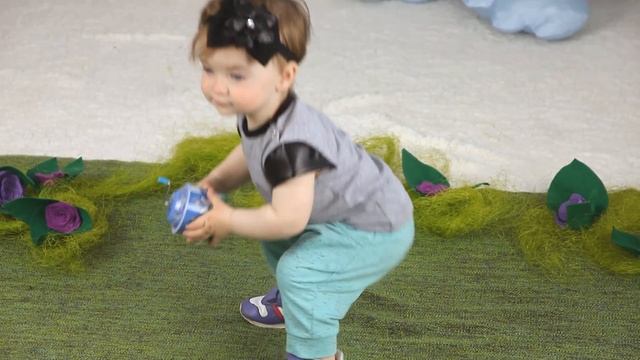 Футболка с кожаными рукавами и штаны фэнси смотреть онлайн