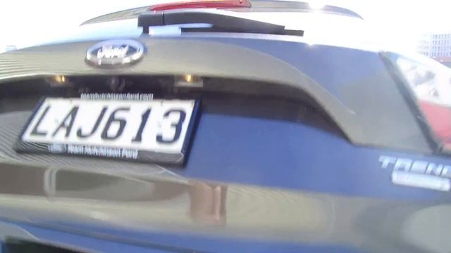 2017 Ford Escape Trend 1.5L FWD - Team Hutchinson Ford смотреть онлайн