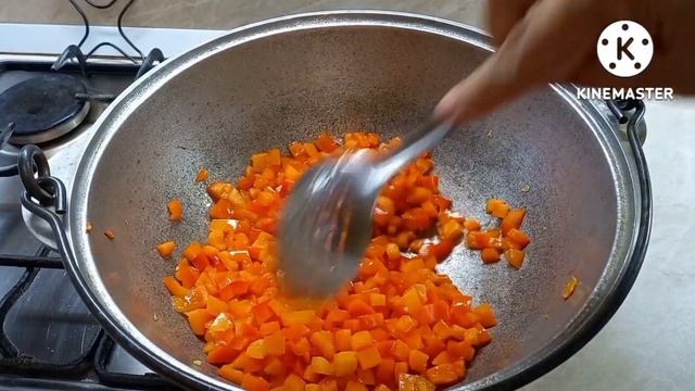 Кабачковую икру больше не покупаю, готовлю её по этому рецепту и она получается вкуснее магазинной. смотреть онлайн