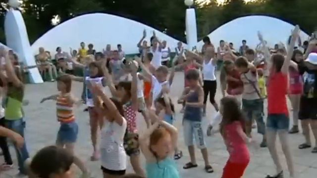Самый зажигательный танец санатория Лермонтово смотреть онлайн
