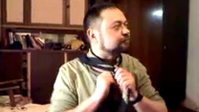 Как завязывать пионерский галстук 2011 смотреть онлайн