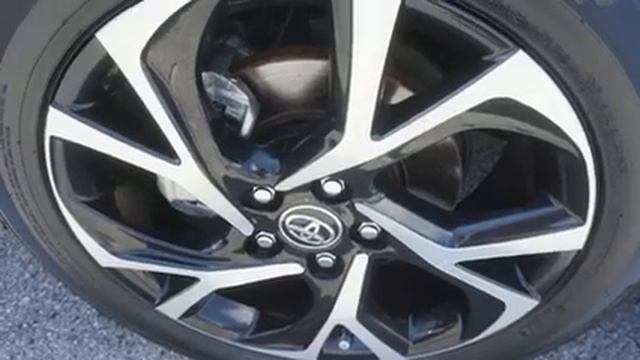 2018 Toyota C-HR XLE FWD in Alcoa, TN 37701 смотреть онлайн