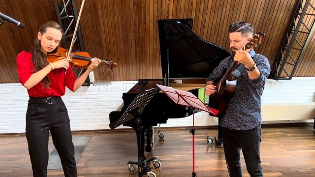 Piazzolla Tango Etude No.3- Lea Brückner and Gabor Ladanyi смотреть онлайн