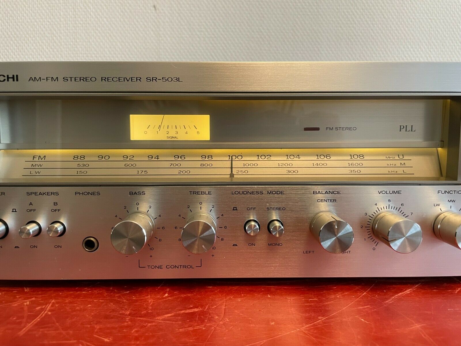 Hitachi SR-503L Ricevitore Stereo Vintage-1977 ГОД   ЯПОНИЯ.