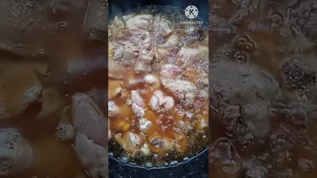 UY SHAROITIDA TOVUQLI QOTIRMA смотреть онлайн